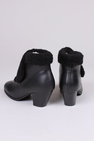 Early 1950s booties with wool lining- Black - Maria