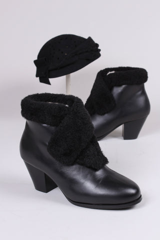 40s and 50s style pump booties with wool - Black - Maria