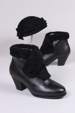 Early 1950s booties with wool lining- Black - Maria