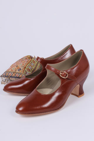 1920's inspired Mary Jane pumps - Cognac brown - Yvonne