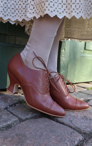 Edwardian Oxford shoe with pompadour heel - 1900 - Brown- Bertha