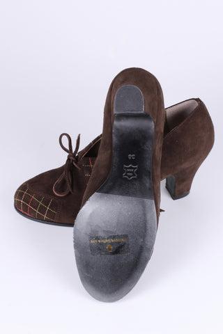 40's vintage style pumps in suede with colored stitches - Brown -  Edith