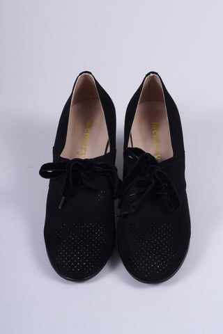 Vegan 1940s pumps in suede with velvet laces - Black - Esther