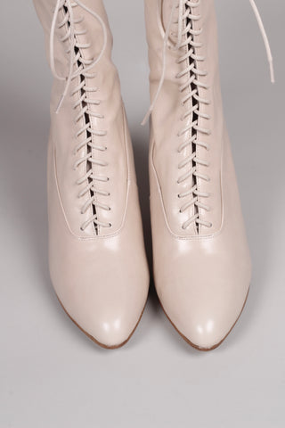 Feminine soft Edwardian boot with pompadour heel, 1900-1915 - Cream - Rose
