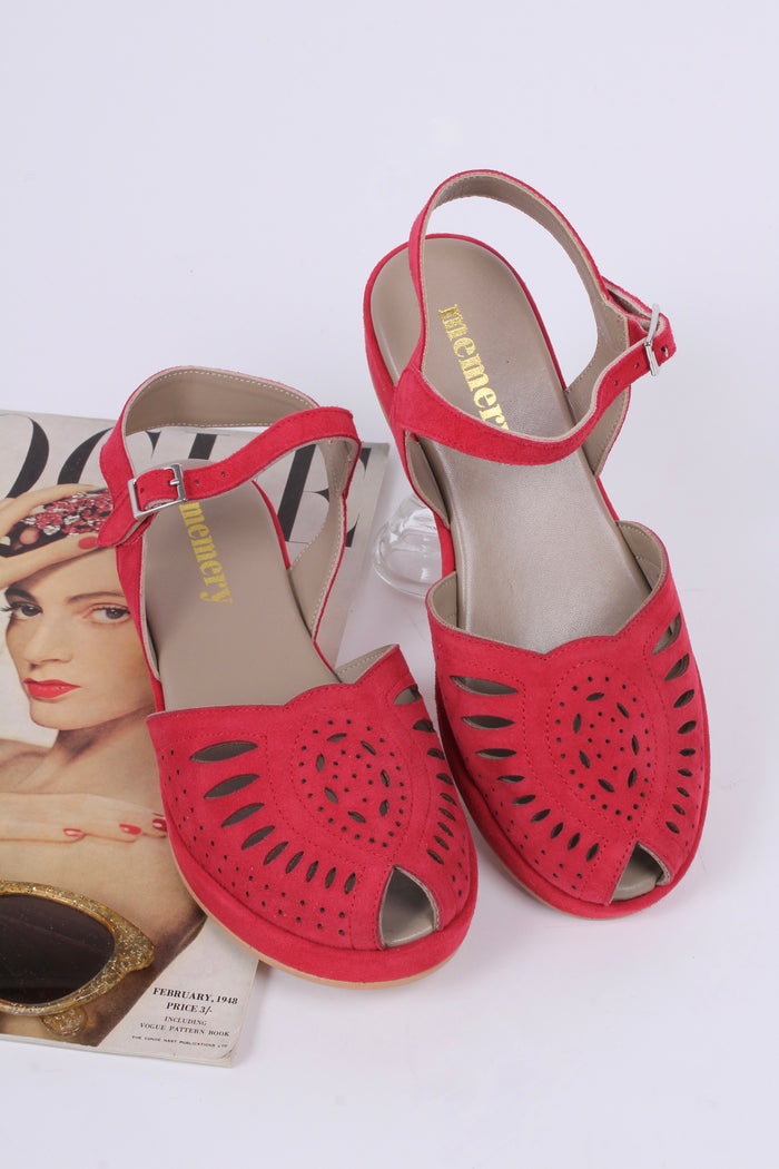 1940s / 1950s suede wedge sandals - Red - Ella