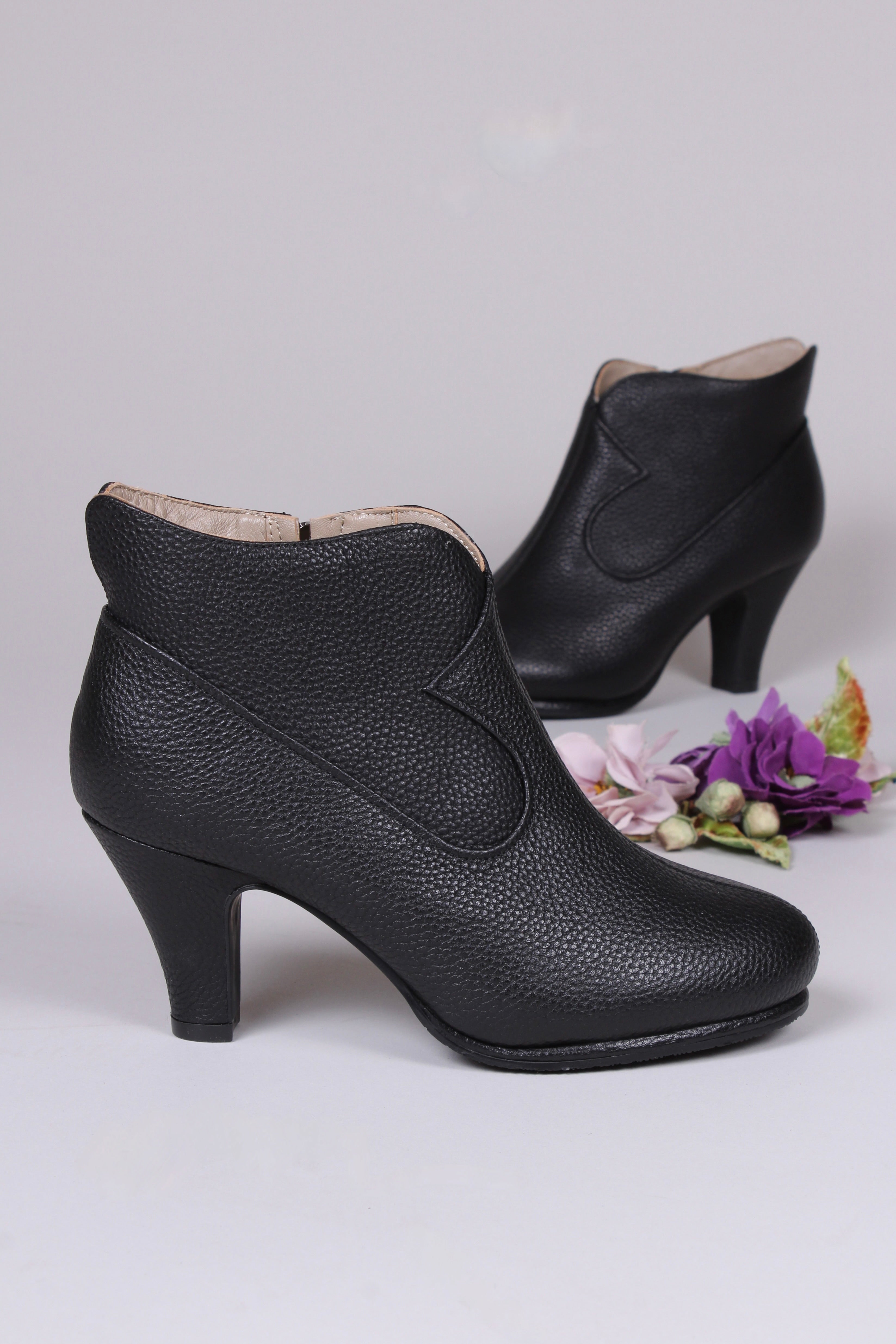 Black Patent Platform Block Heel Ankle Boots - CHARLES & KEITH UK