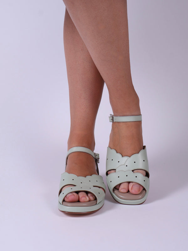 1950s sandals with cloud-shaped pattern - Mint - Joy