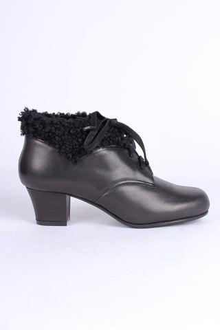 Soft 1940s /1950s style booties with fur - Black - Karin