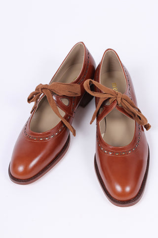 20s / early 30s inspired everyday shoes, cognac brown - Anna