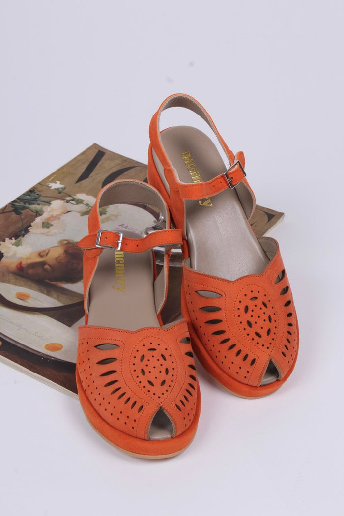 1940s / 1950s suede wedge sandals - Apricot - Ella