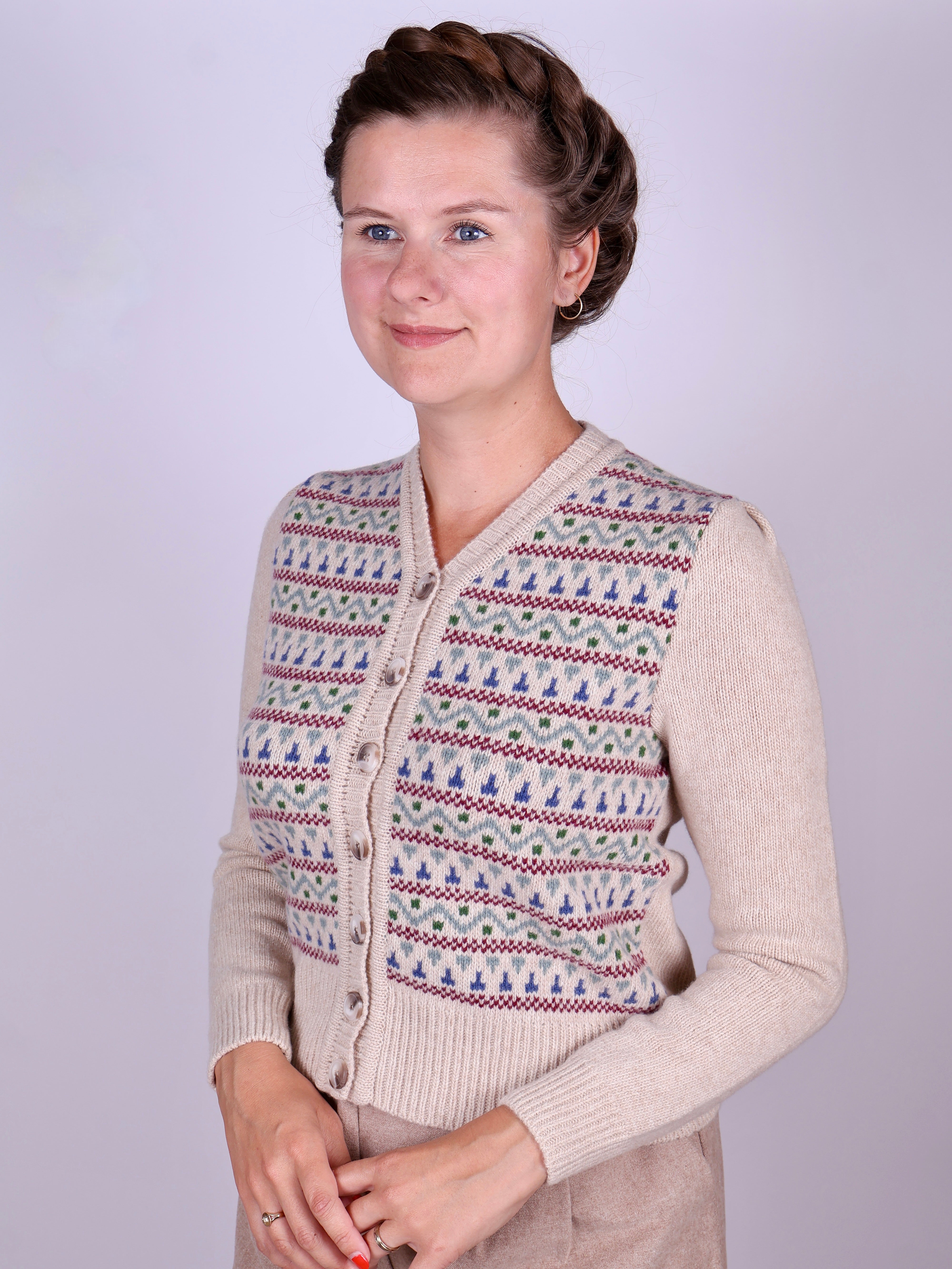 1940s vintage style cardigan Merino Cream with pattern