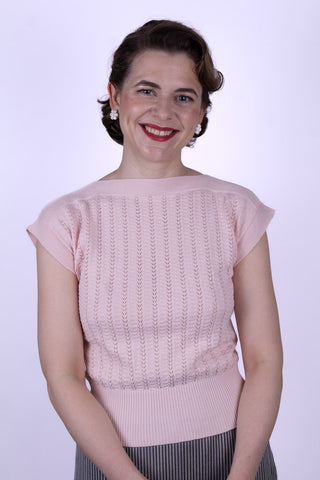 1950s style cap-sleeved jumper in fine lace knit - Pastel rose - Iris