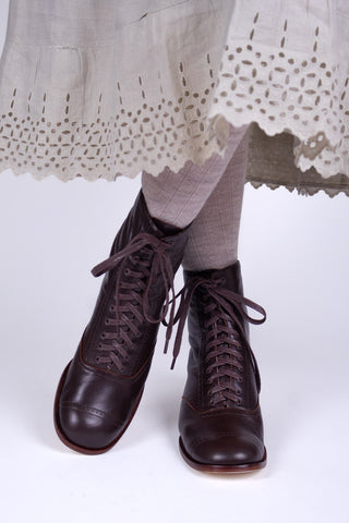 1900s / 1910s Edwardian teenage lace-up boots - brown - Josephine