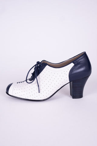 1940s Spectator Oxford pumps - Navy / Off-White - Lucy